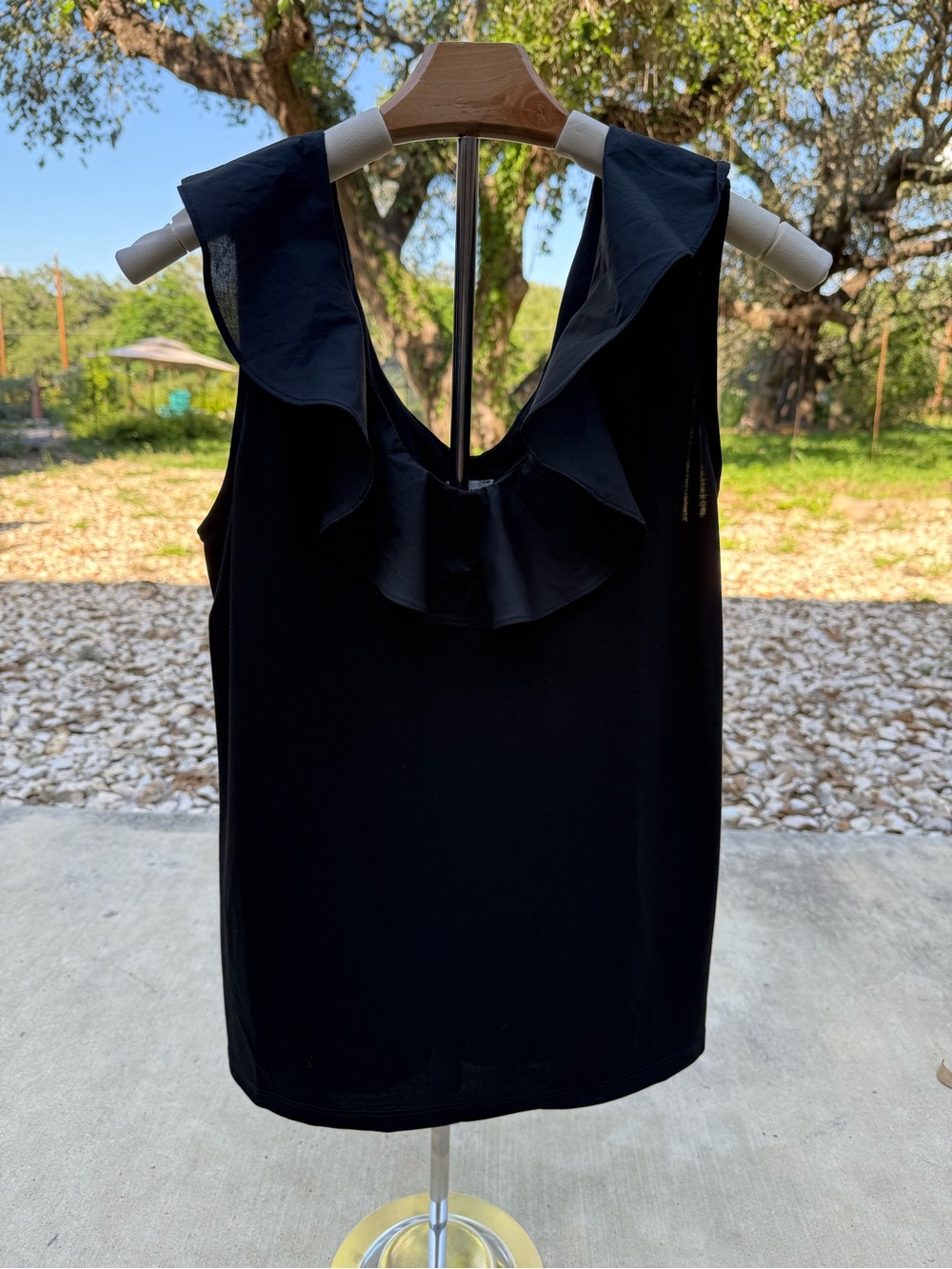 Anne Klein Black Ruffle-Trim Sleeveless Camisole